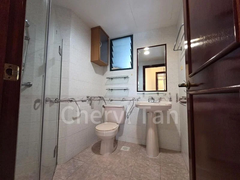 4 Bed Condo for Rent in  The Hillside - Image 1