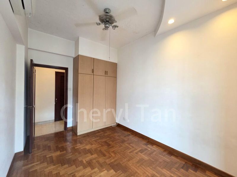 4 Bed Condo for Rent in  The Hillside - Image 10