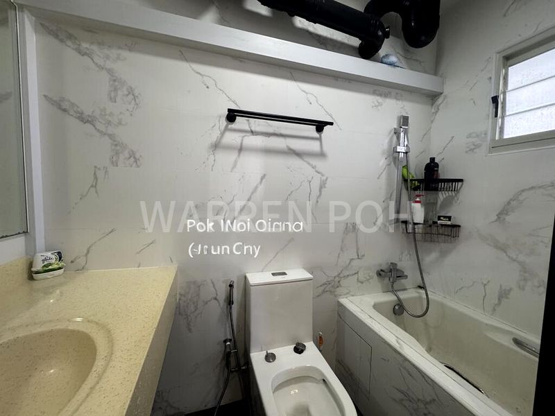 5 Room (5I) HDB for Sale in  175D Punggol Field - Image 9
