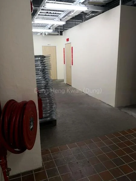 Warehouse for Rent: Direct Loading Bays, Cold Room | Rare Find - Image 1