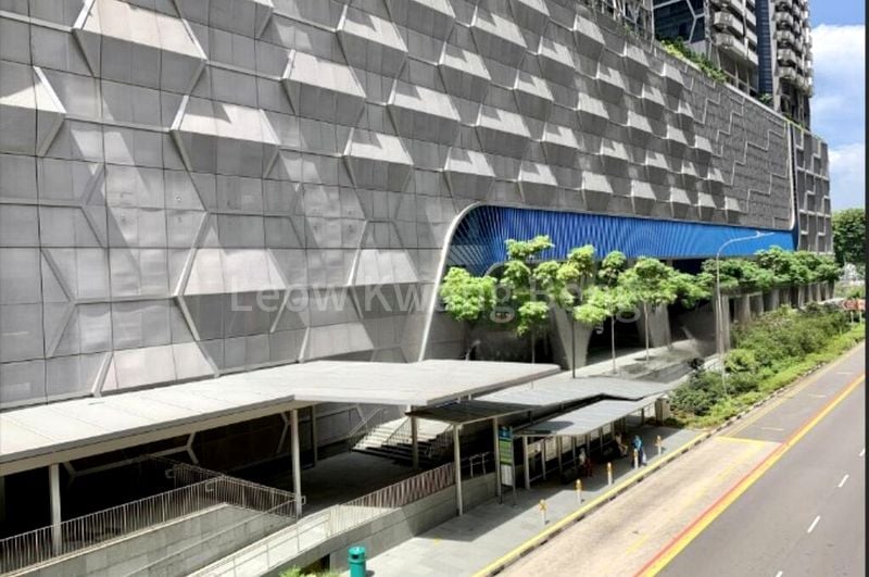 Office for Rent: UIC Building - Image 2