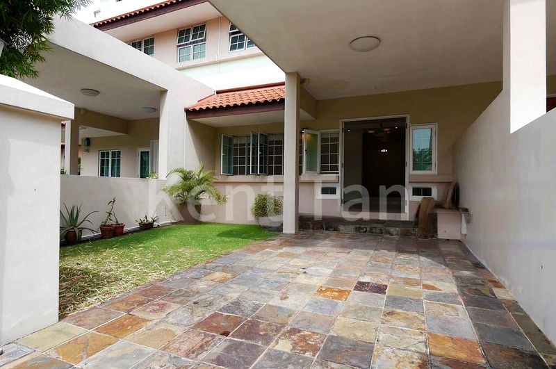 6 Bed Corner Terrace (Landed) for Rent in  Hoover Park - Image 2