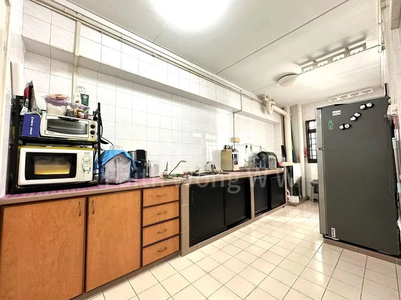 4 Room (4A) HDB for Sale in 7 Pine Close - Image 9