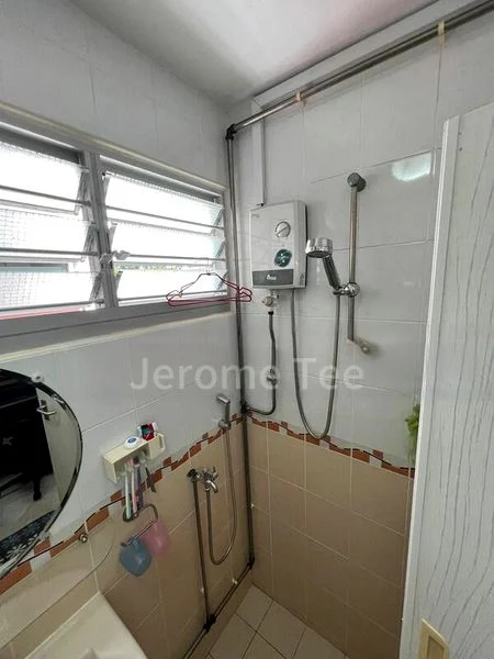 4 Room (4S) HDB for Rent in  102 Ang Mo Kio Avenue 3 - Image 15