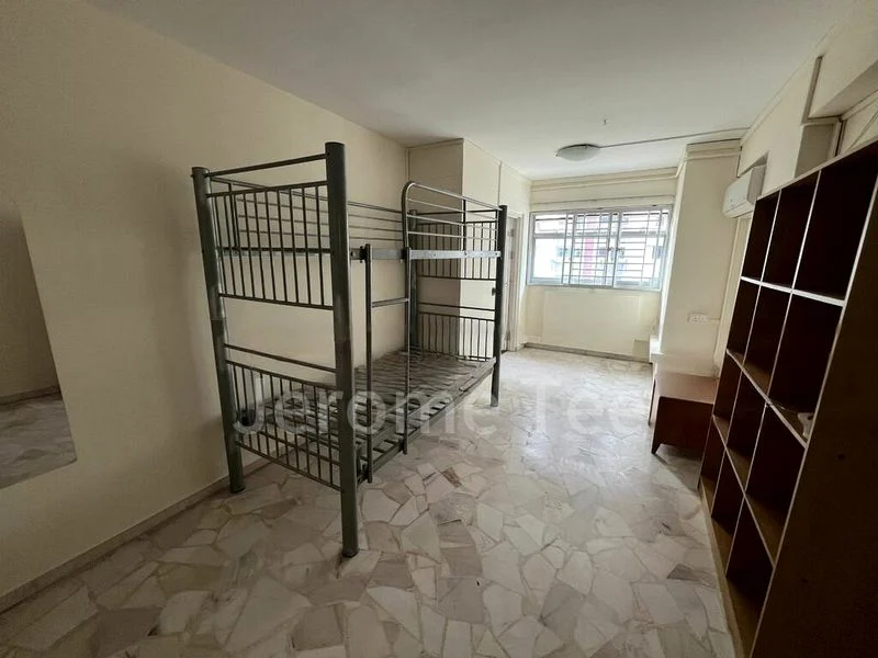 4 Room (4S) HDB for Rent in  102 Ang Mo Kio Avenue 3 - Image 2