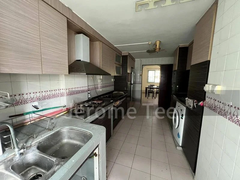 4 Room (4S) HDB for Rent in  102 Ang Mo Kio Avenue 3 - Image 3
