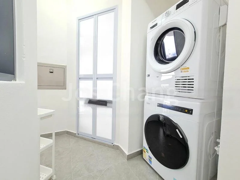 Common Room (Condo) for Rent in  Aquarius By The Park - Image 2