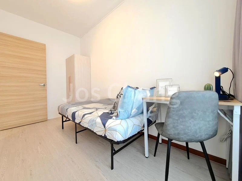 Common Room (Condo) for Rent in  Aquarius By The Park - Image 7