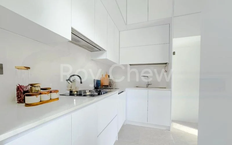 5 Bed Corner Terrace (Landed) for Sale in  Mount Rosie Road - Image 8