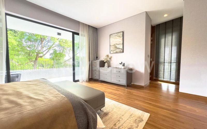 5 Bed Corner Terrace (Landed) for Sale in  Mount Rosie Road - Image 2