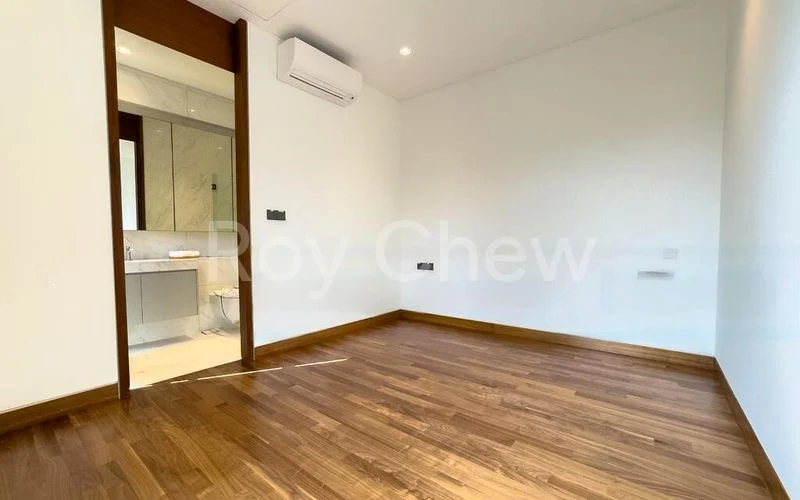 5 Bed Corner Terrace (Landed) for Sale in  Mount Rosie Road - Image 5