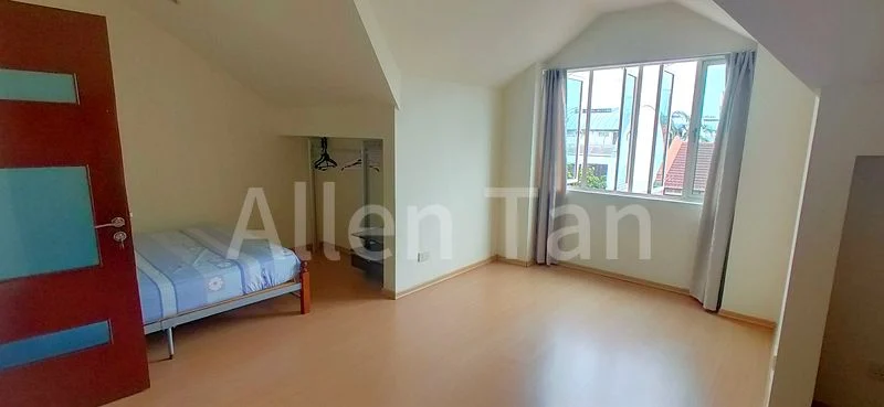 Common Room (Landed) for Rent in  Sennett Estate - Image 4