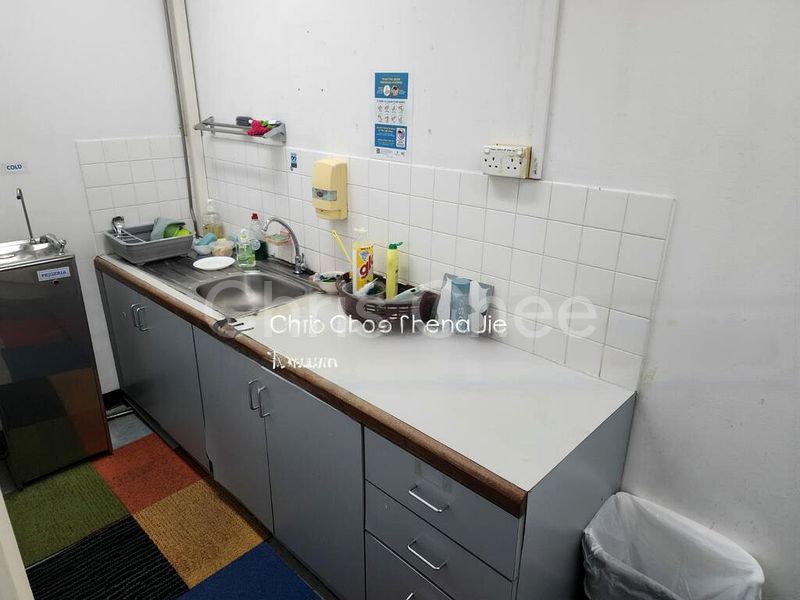 Office for Rent: Office / Cooking School / Commercial Space @ Bukit Merah Central - Image 1