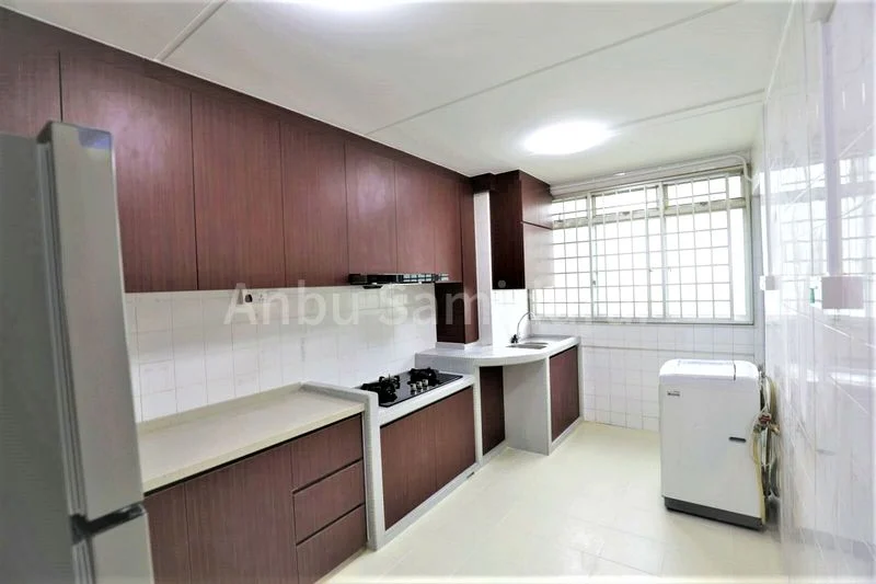 4 Room (4S) HDB for Rent in  137 Simei Street 1 - Image 6
