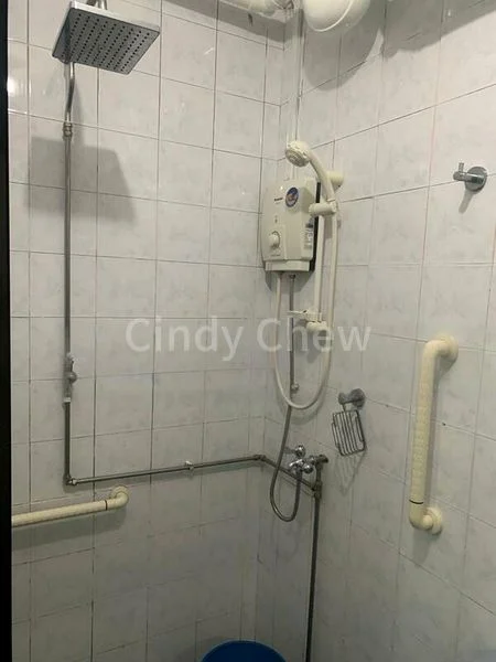 Master Room (HDB) for Rent in  164 Gangsa Road - Image 4