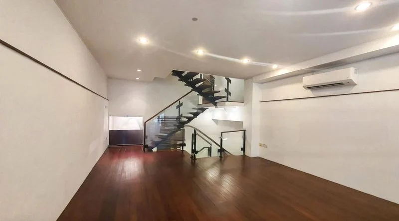 4 Bed Conservation House (Landed) for Sale in  Kim Sia Court - Image 3