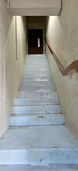 3 Room (3NG) HDB for Rent in  151 Serangoon North Avenue 2 - Image 2