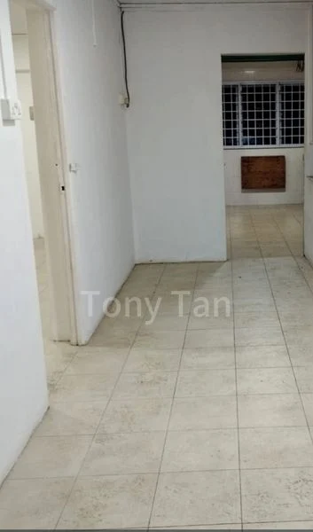 3 Room (3NG) HDB for Rent in  151 Serangoon North Avenue 2 - Image 7