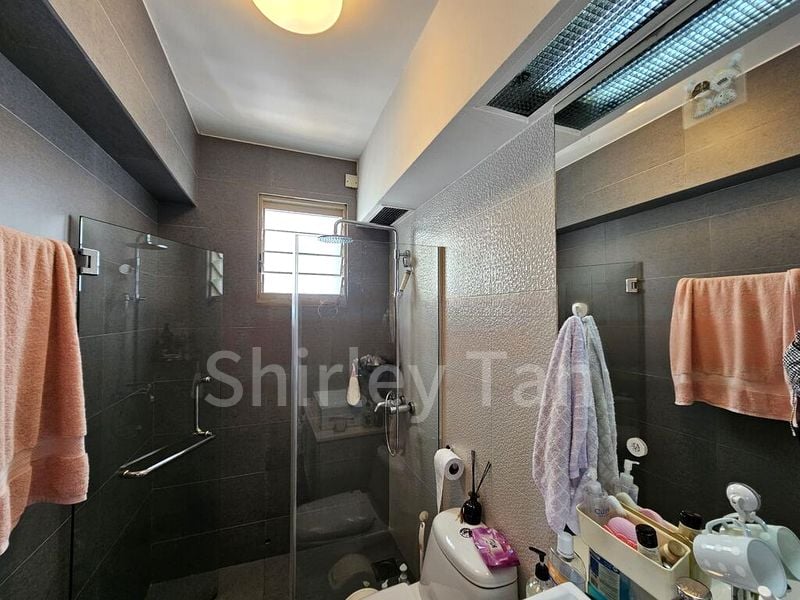 5 Room (5I) HDB for Rent in  165A Punggol Central - Image 7