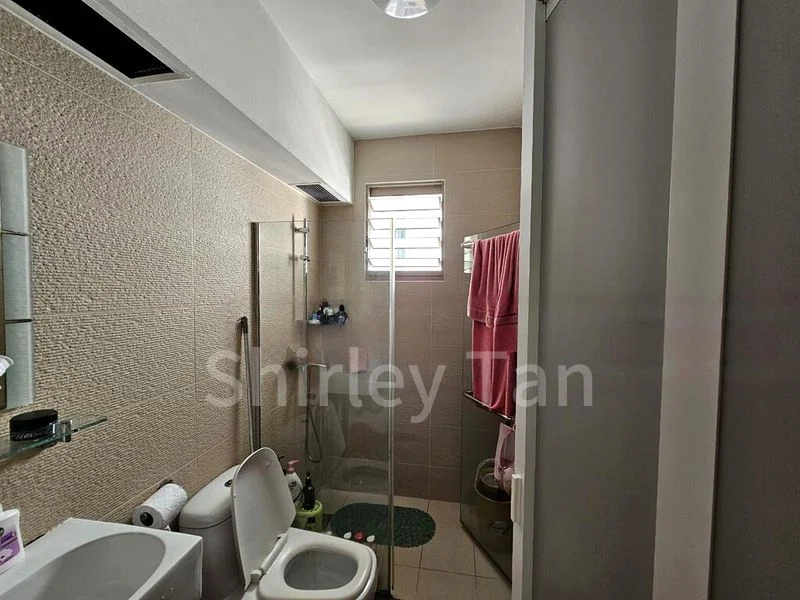 5 Room (5I) HDB for Rent in  165A Punggol Central - Image 5