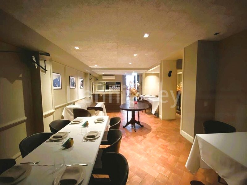 Food & Beverage for Rent: Stanley Street Immediate F&B Shophouse! Fitted Unit with Exhaust & Grease Trap in CBD/Telok Ayer - Image 5