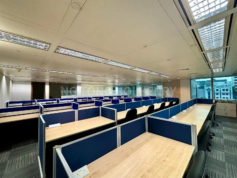 Office for Rent in  Odeon Towers - Image 2