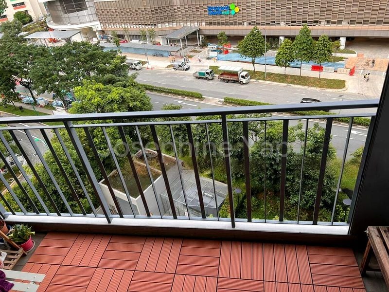 2 Bed Executive Condo for Sale in  Esparina Residences - Image 12