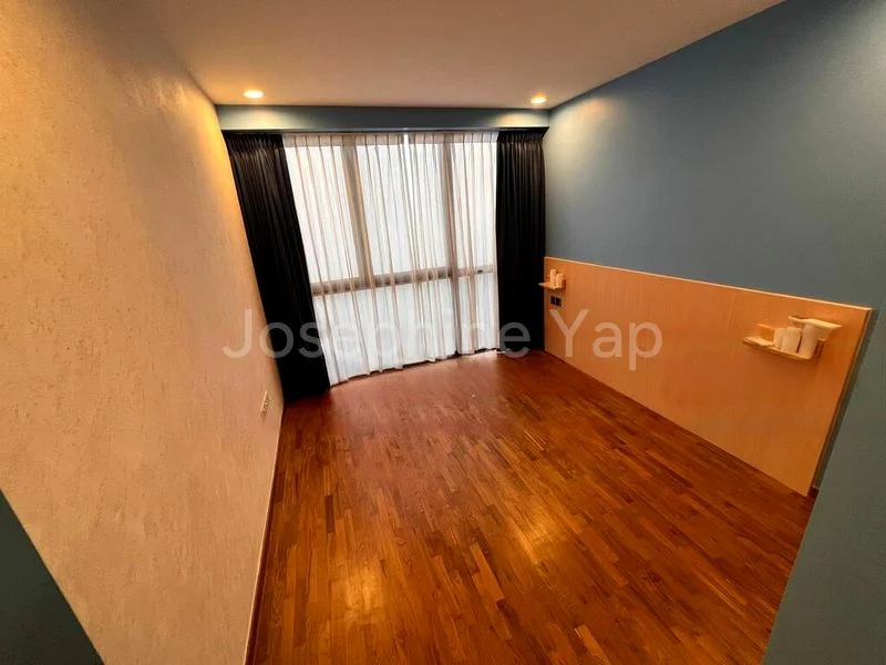 2 Bed Executive Condo for Sale in  Esparina Residences - Image 6