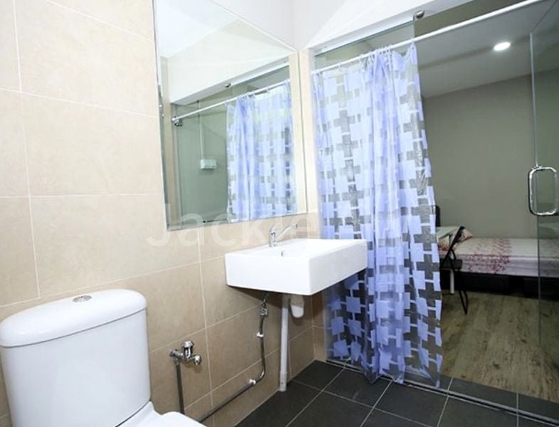 Master Room (Condo) for Rent in Mayo Street - Image 11