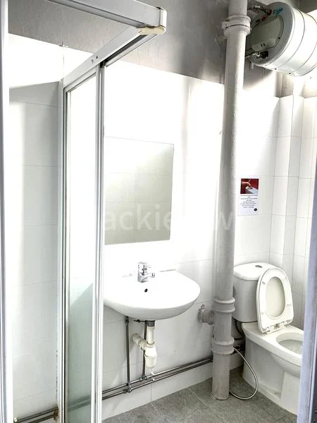 Master Room (Condo) for Rent in  Mayo Street - Image 6