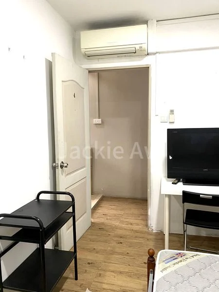 Master Room (Condo) for Rent in Mayo Street - Image 20