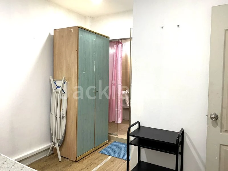 Master Room (Condo) for Rent in Mayo Street - Image 16