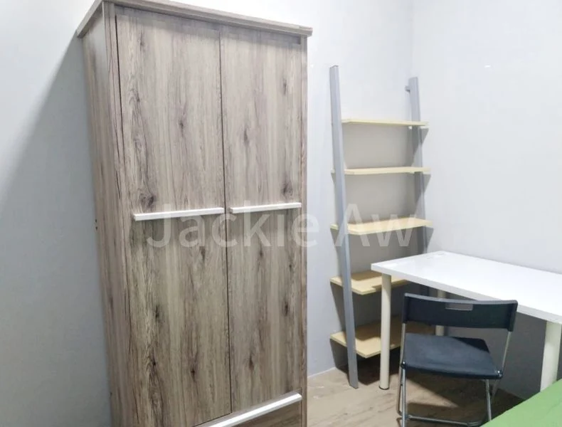 Master Room (Condo) for Rent in  Mayo Street - Image 31