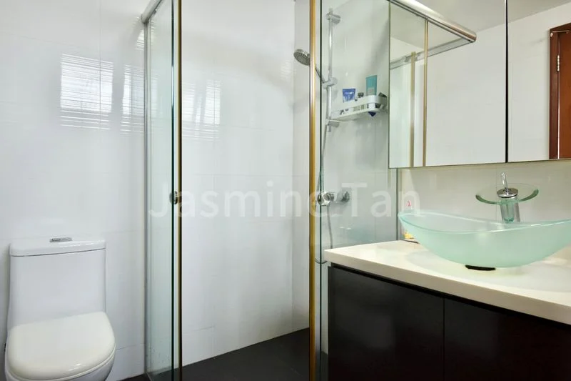 2 Bed Condo for Sale in  Rafflesia Condominium - Image 11