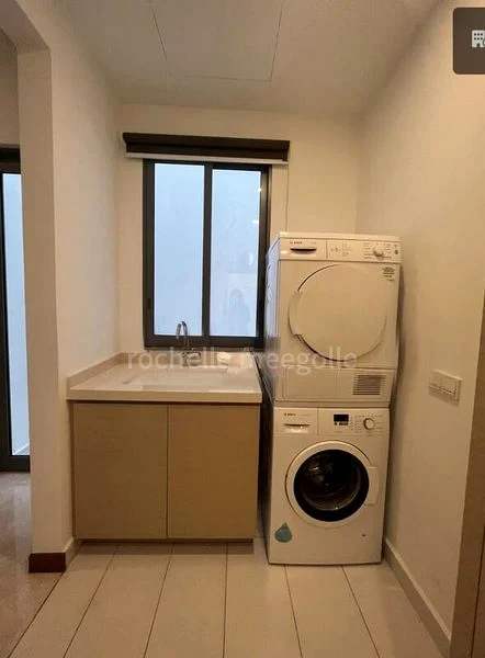 5 Bed Cluster House (Landed) for Rent in  Greenwood Mews - Image 12