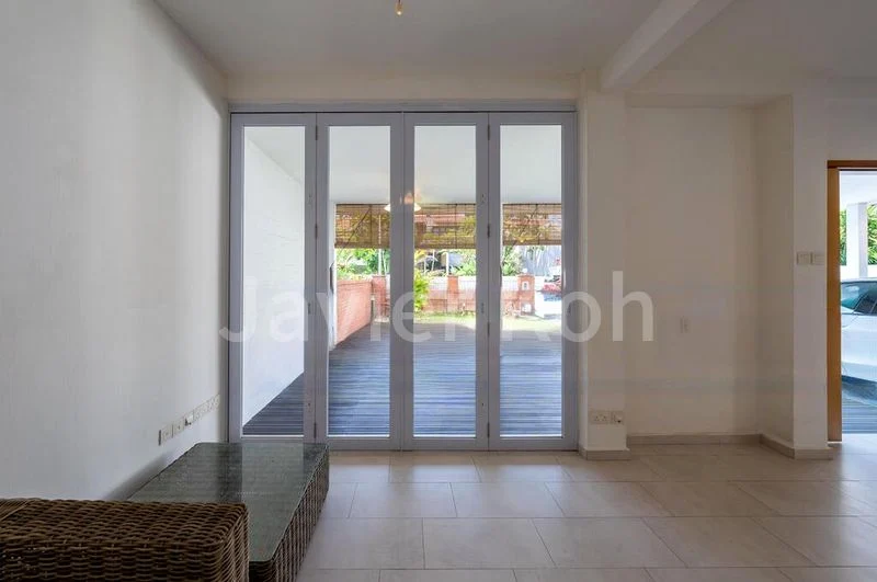 4 Bed Semi-Detached House (Landed) for Rent in  Sea View Park - Image 7