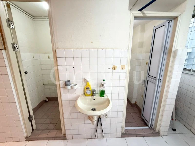 3 Room (3I) HDB for Sale in  116 Lorong 2 Toa Payoh - Image 16