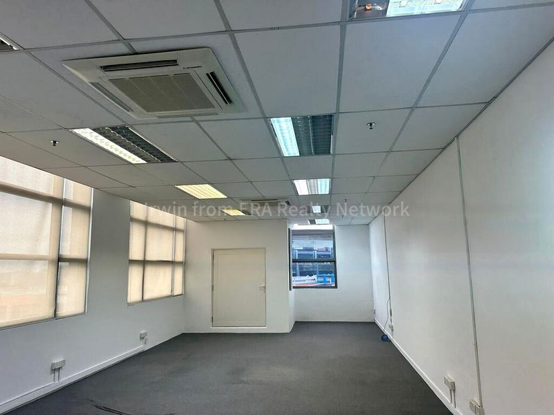 Light Industrial (B1) for Rent: The Spire - Image 1