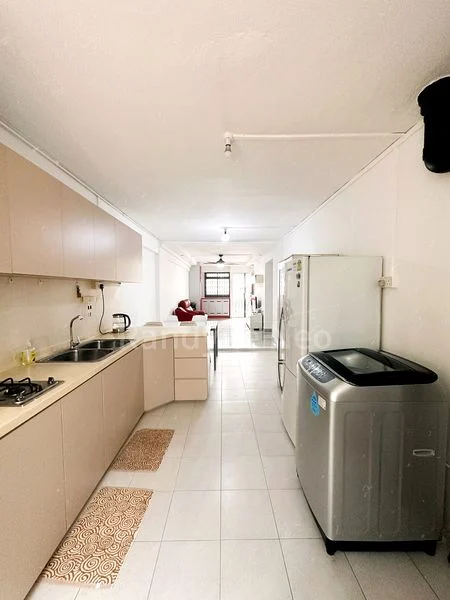 Master Room (HDB) for Rent in  346 Ang Mo Kio Avenue 3 - Image 12