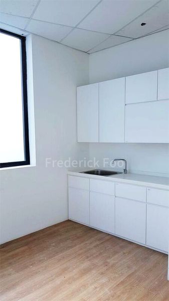 Light Industrial (B1) for Rent: Prime Location, Walk to Potong Pasir MRT - Image 2