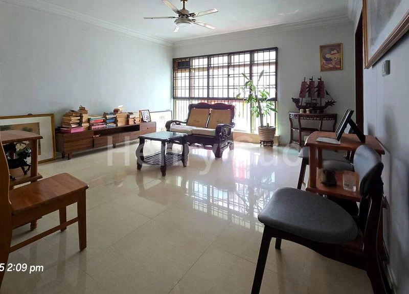 Master Room (HDB) for Rent in  392 Bukit Batok West Avenue 5 - Image 1