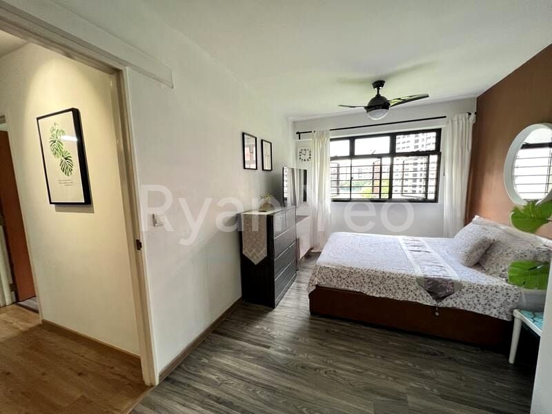Multi Gen HDB for Sale in 997C Buangkok Crescent - Image 13
