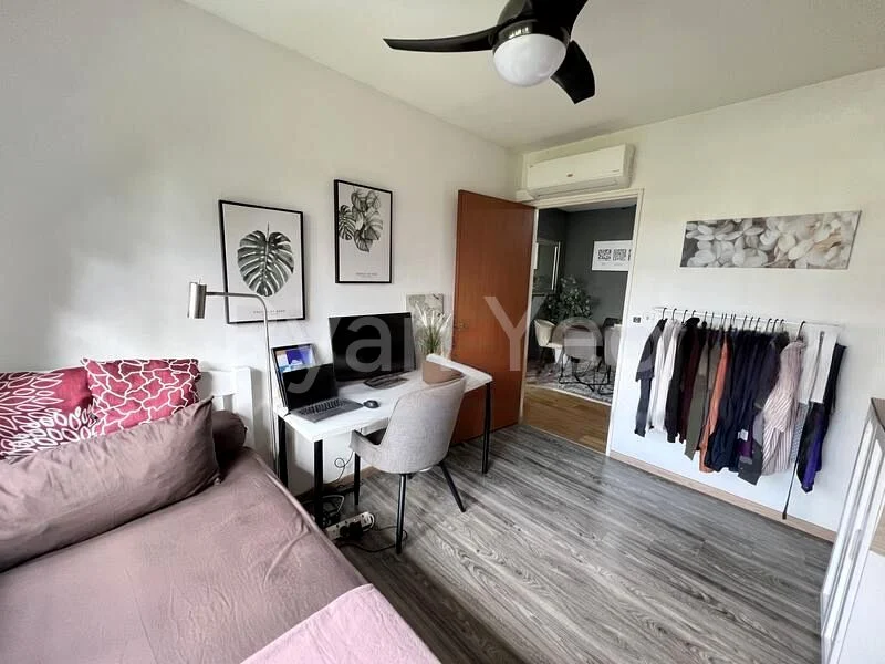 Multi Gen HDB for Sale in 997C Buangkok Crescent - Image 14