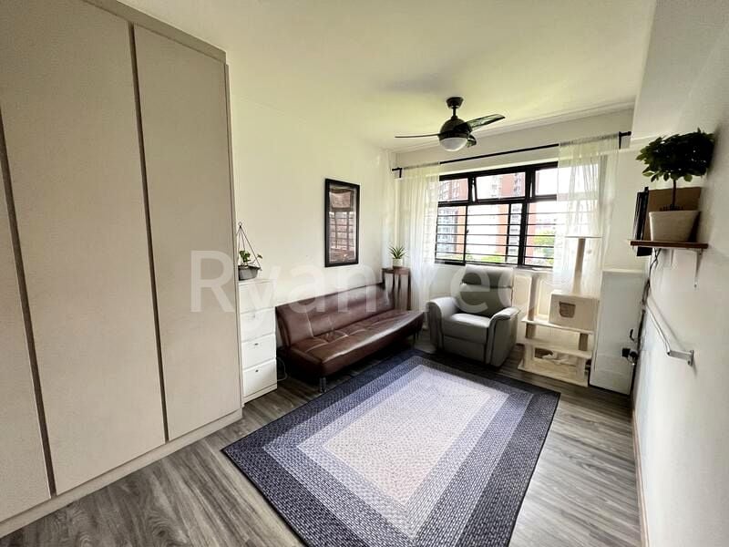 Multi Gen HDB for Sale in 997C Buangkok Crescent - Image 16