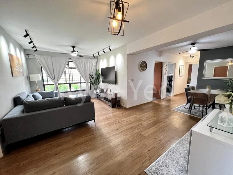 Multi Gen HDB for Sale in 997C Buangkok Crescent - Image 6