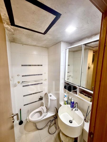 3 Bed Condo for Sale in  The Quartz - Image 11