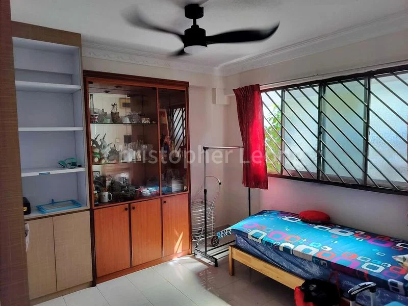 Maisonette HDB for Sale in 836 Yishun Street 81 - Image 13