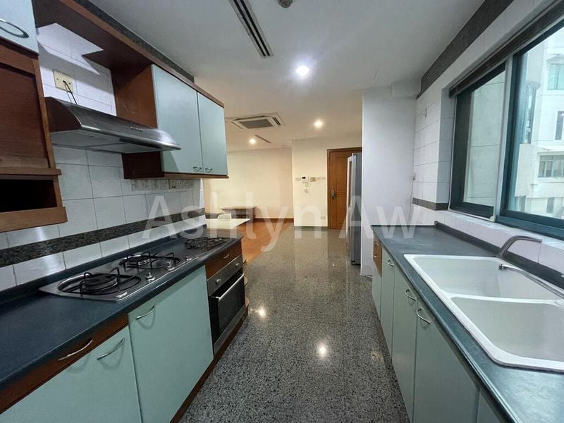 1 Bed Condo for Sale in  The Legend - Image 3