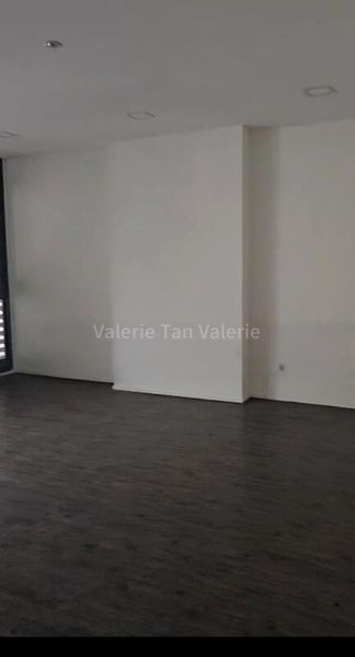 Light Industrial (B1) for Rent: Woodlands Horizon - Image 1