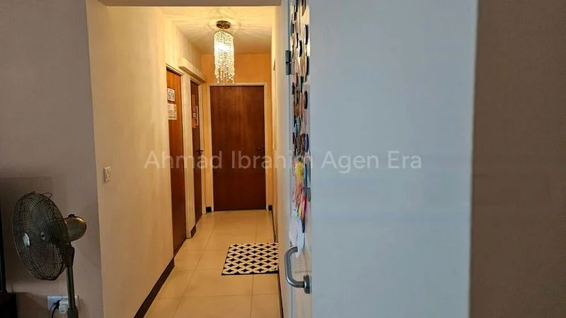 5 Room (5I) HDB for Sale in 470B Upper Serangoon Crescent - Image 12